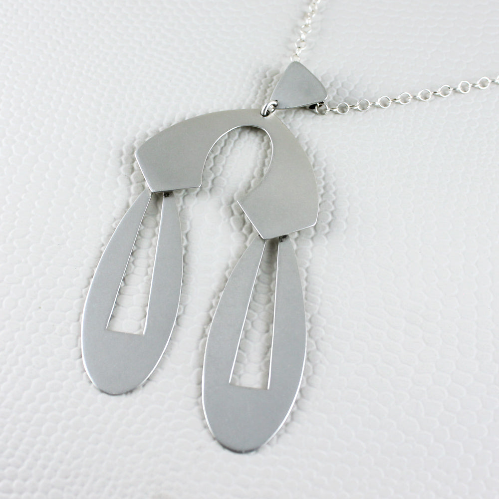 Scarlett Pendant