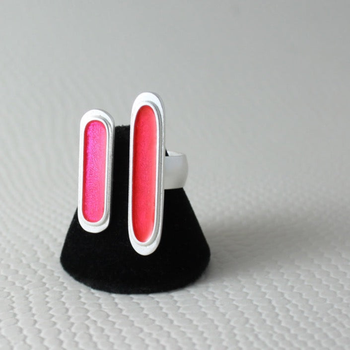 Capsule Ring