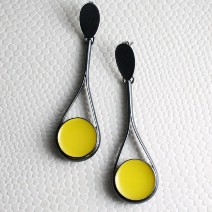 Buzz Buzz Earring